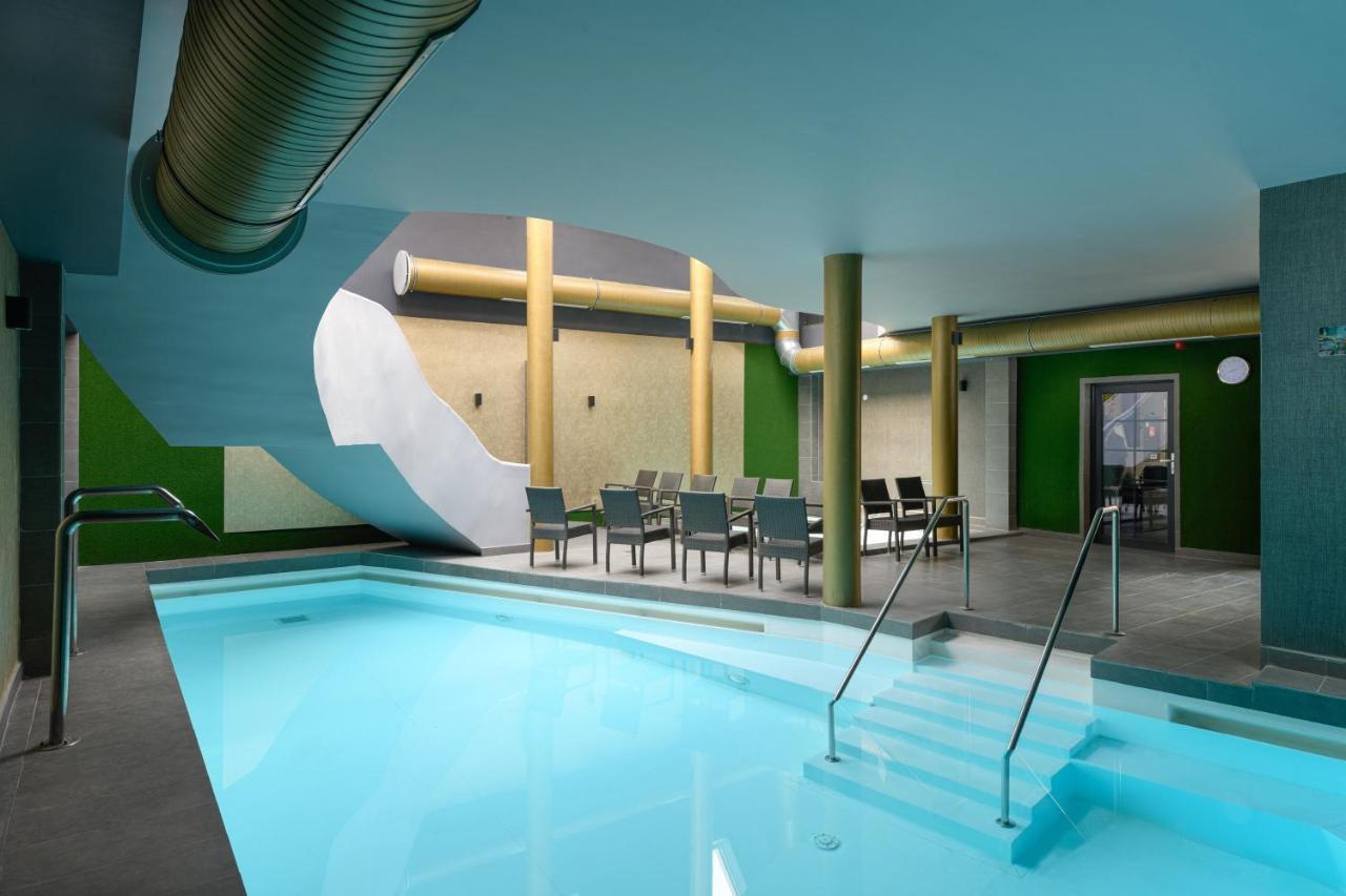 Park Hotel Ambrozia Hajduszoboszlo Exterior photo
